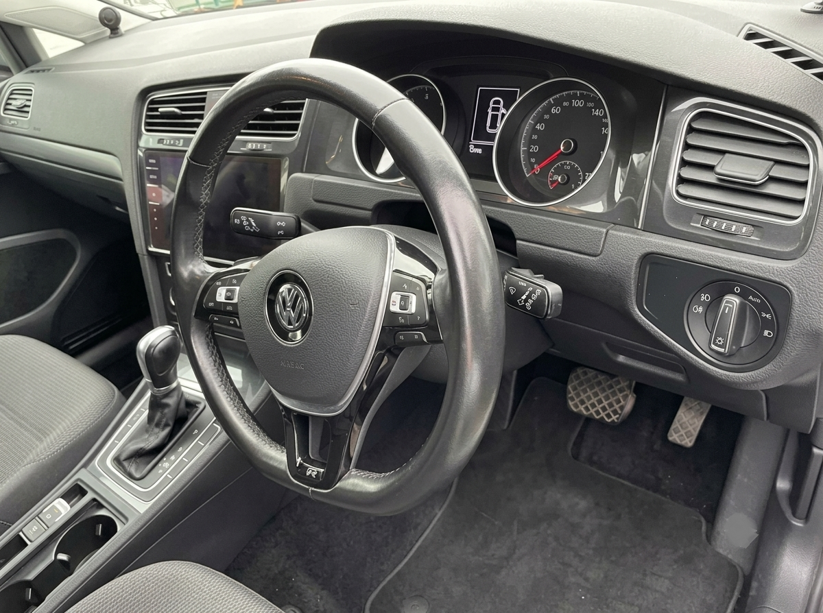Volkswagen golf edit 3